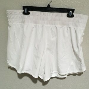 Avia White Elastic Waist Athletic Shorts XL
